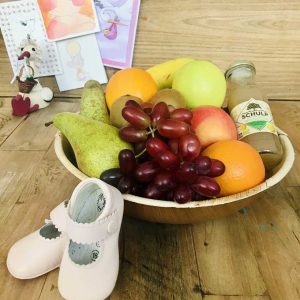 Fruitmand met schoentjes