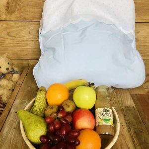 fruitmand met voetenzak blauw