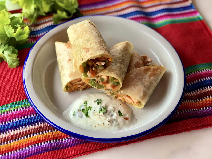 Burrito's gevuld met paprika en soja maaltijdboxgroningen