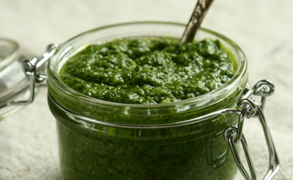 Amandel pesto