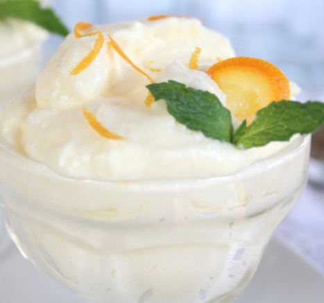 Sinaasappel mousse